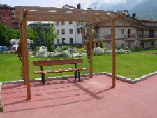 Pergolato al parco Grand Eyvia